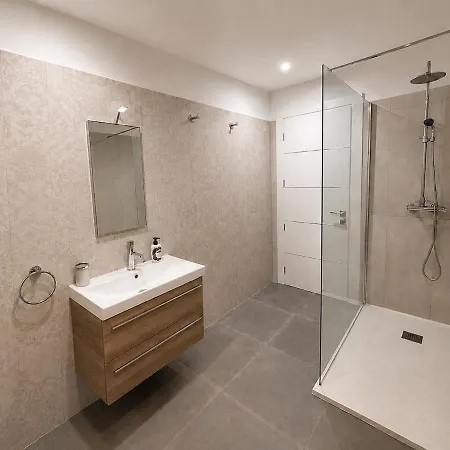 Sea View In - Ferry 5 Min - 2 Bedrooms * Sliema