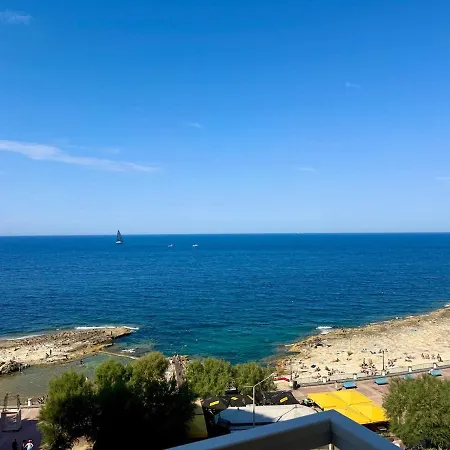 Sea View In - Ferry 5 Min - 2 Bedrooms * Sliema